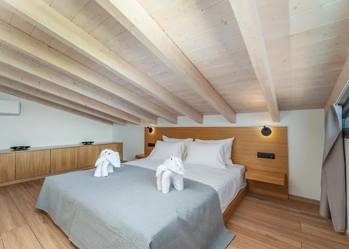 Dama Olga Lygia (Lefkada)