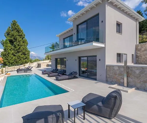 Dama Olga * Lygia (Lefkada)